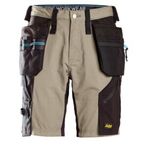 SHORTS / BERMUDAS